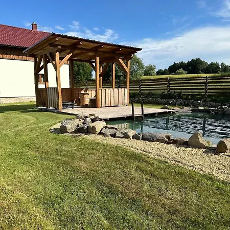 Wellness Se Saunou A Vířivkou 2 Сasa de vacaciones *